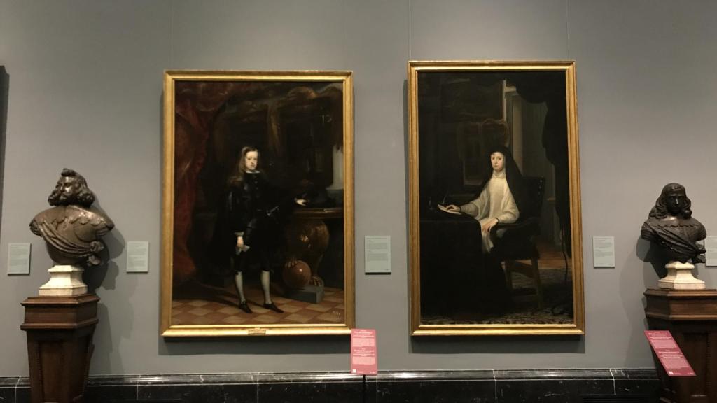 Las obras de la segunda sección del itinerario: El príncipe Baltasar Carlos (1645) de Juan Bautista Martínez del Mazo y Mariana de Austria, reina regente (1670) de Juan Carreño de Miranda.