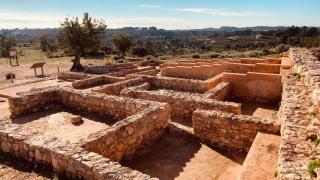 El fascinante poblado íbero a 30 minutos de Valencia en el que se descubrió un tesoro de plomo hace solo 20 años