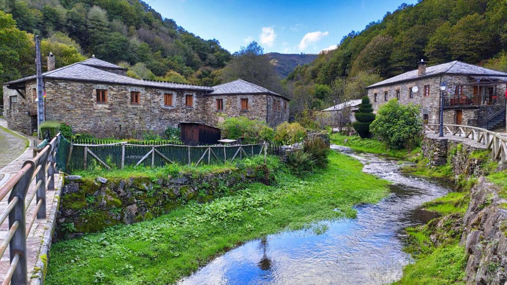 Pueblo asturiano de Santa Eulalia de los Oscos.