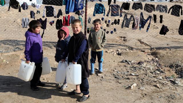 Niños refugiados en Al-Hol.