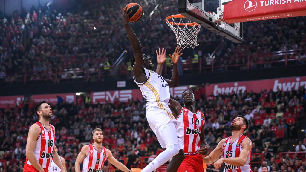 Partido entre el Olympiacos y el Real Madrid, en diciembre de 2023
