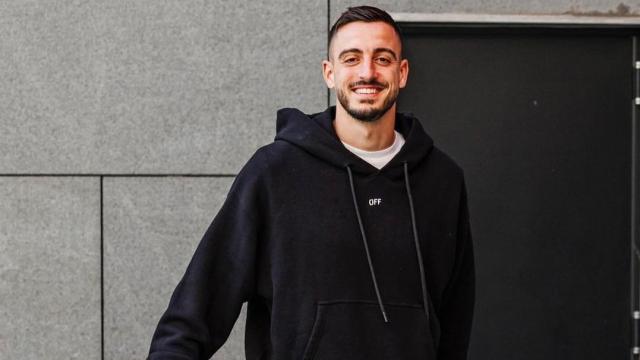 Joselu Mato antes de un viaje