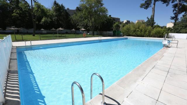 Una de las piscinas municipales de Toledo.