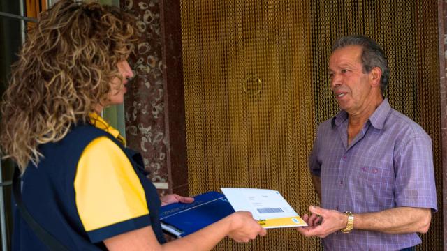 Correos Cash, el servicio que impulsa Banco Santander junto a Correos para favorecer la inclusión financiera