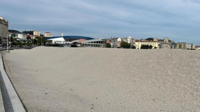 La duna de Riazor este jueves 9 de mayo.
