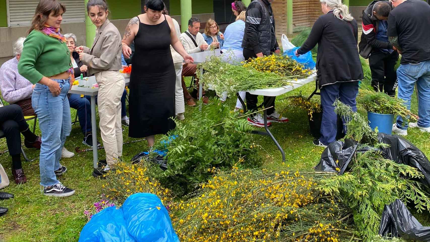 Celebración de los Maios en el barrio del Calvario, en Vigo.