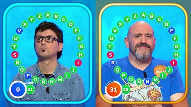 Moisés y Óscar durante el programa 'Pasapalabra'.