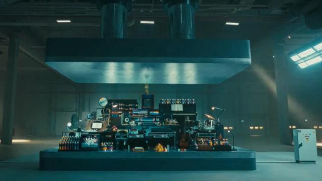 Una imagen del anuncio del iPad Pro 2024 de Apple.