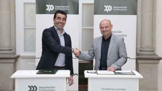 Firma del convenio para la creación del Club da Lamprea