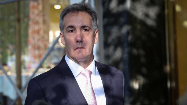 Michael Cohen a su llegada al juzgado de Manhattan donde se juzga a Donald Trump.