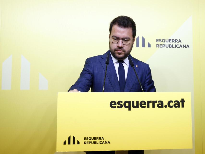 El presidente de la Generalitat en funciones, Pere Aragonès,  este lunes en rueda de prensa.