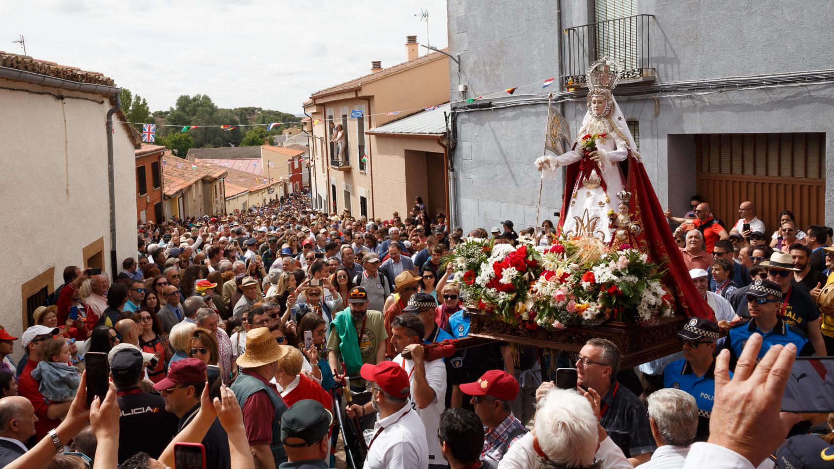 Romería de la Virgen de la Concha a la localidad zamorana de La Hiniesta