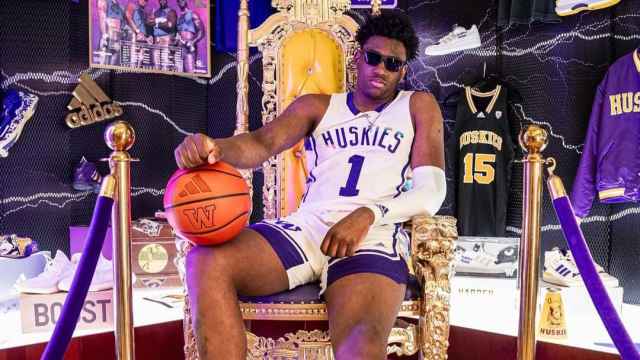 Great Osobor, con su nueva camiseta.