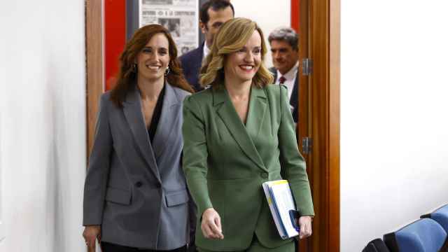 La portavoz, Pilar Alegría, junto a Mónica García (Sanidad), Carlos Cuerpo (Economía) y José Luis Escrivá (Transformación Digital), en Moncloa.