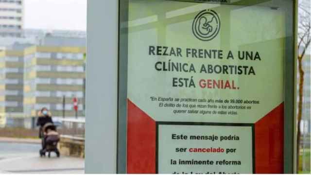 Cartel de una campaña contra las clínicas abortivas en Vitoria./
