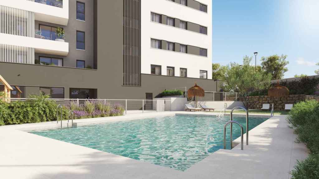 Vista de la piscina del nuevo proyecto residencial de Metrovacesa.