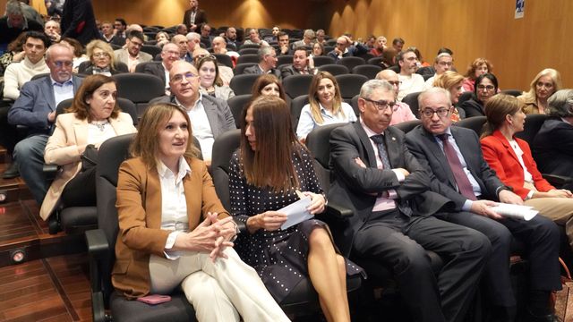 La consejera de Educación, Rocío Lucas, inaugura la jornada ‘La nueva FP, sus ventajas para captar talento en las empresas’