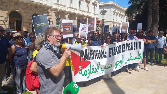 La manifestación que ha tenido lugar este miércoles frente a la sede de la Autoridad Portuaria de Cartagena.