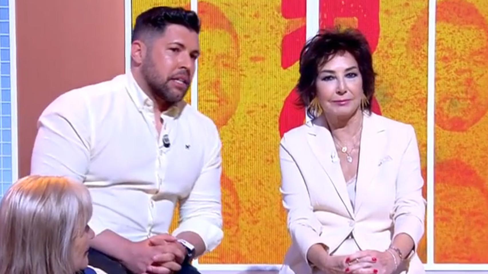 Kike Quintana junto a Ana Rosa Quintana en ‘TardeAR’.