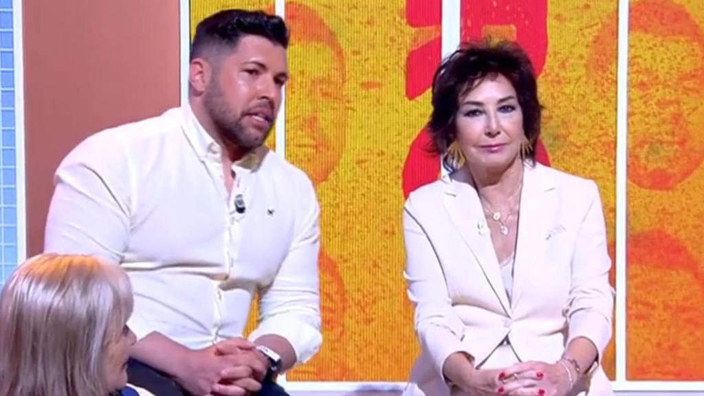 Kike Quintana junto a Ana Rosa Quintana en ‘TardeAR’.