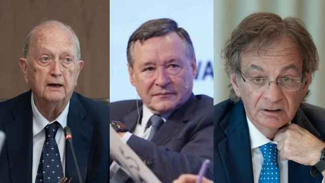 El presidente de Colonial, Juan José Brugera, el presidente de CriteriaCaixa, Ángel Simón, y el consejero delegado de Colonial, Pere Viñolas.