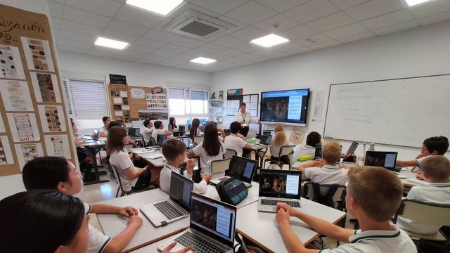 Día Mundial de Internet en el ELIS Villamartín.