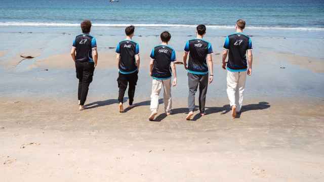 Vídeo: Los gallegos LUA Gaming presentan a sus jugadores para el estreno en la Superliga LVP