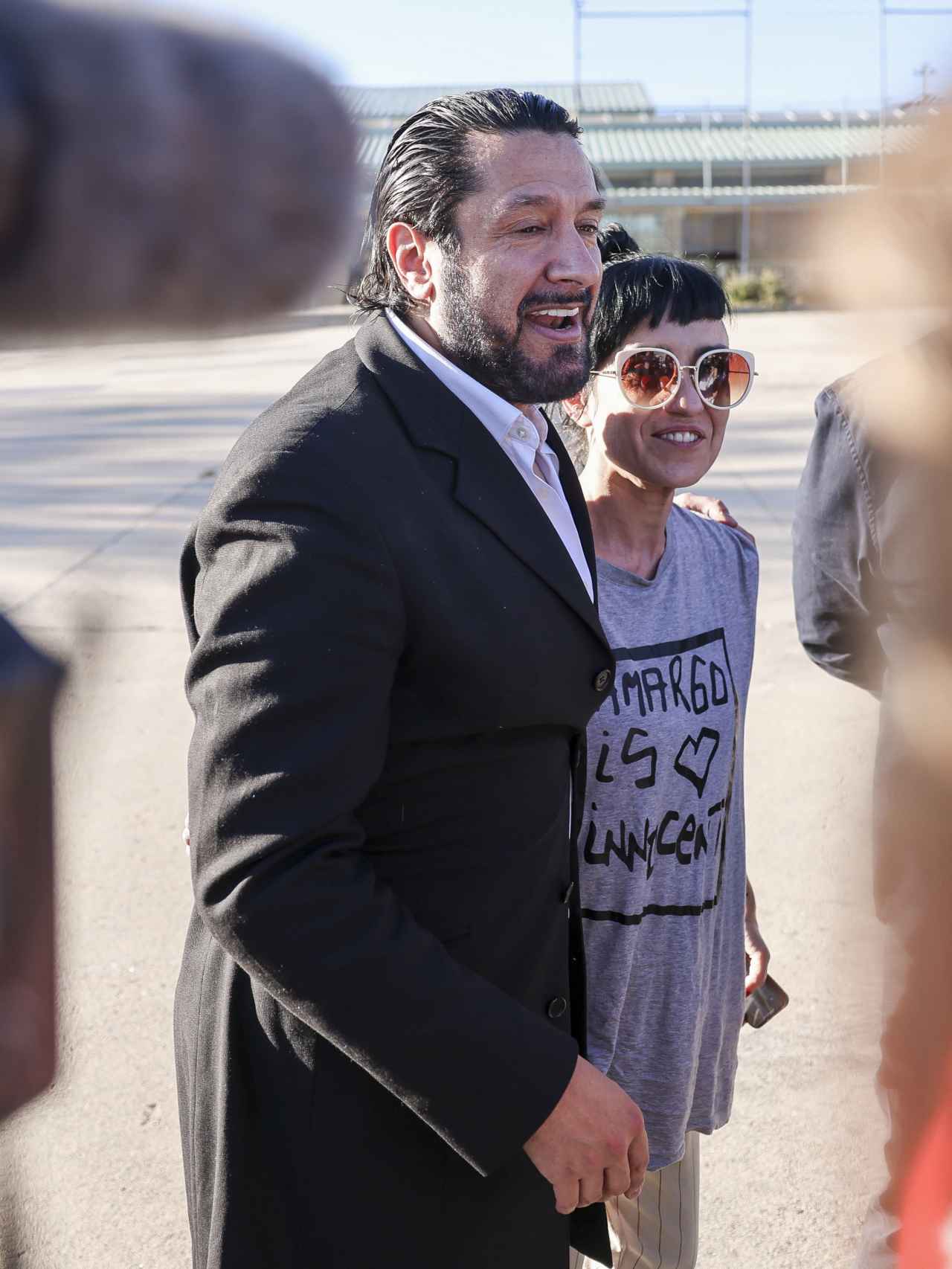 Rafael Amargo, a su salida de la cárcel y junto a su pareja, hace unas semanas.
