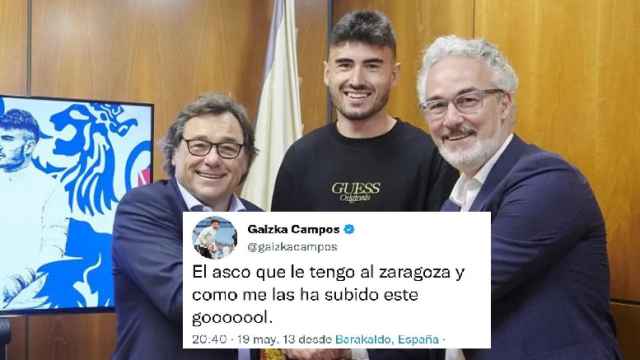 Fotomontaje con el tuit del futbolista que provocó su despido y con la imagen de su presentación.