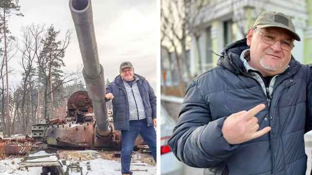 El presidente de la asociación de ucranianos de Tarragona, Víktor Kazmiruk, durante una de sus últimas visitas a su país.  No puede luchar y condena la deserción.