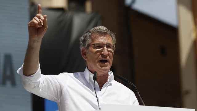 Alberto Nüñez Feijóo, este domingo durante un acto de precampaña de las europeas celebrado en Málaga con alcaldes del PP.