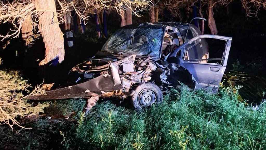 Imagen del vehículo junto al que se ha encontrado el cadáver del hombre en la provincia de Soria