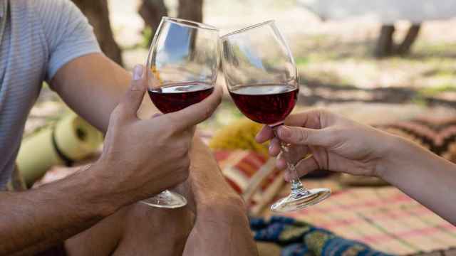 Un encuentro de vinos naturales en Gredos y otros planes gastro de la semana