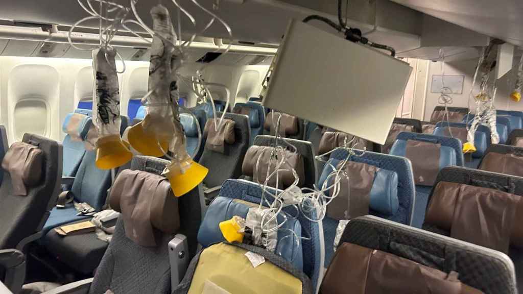 El interior del Boeing 777 de Singapore Airlines tras el viaje.