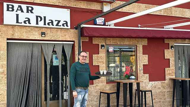 Lucinio en el Bar La Plaza de Trigueros del Valle