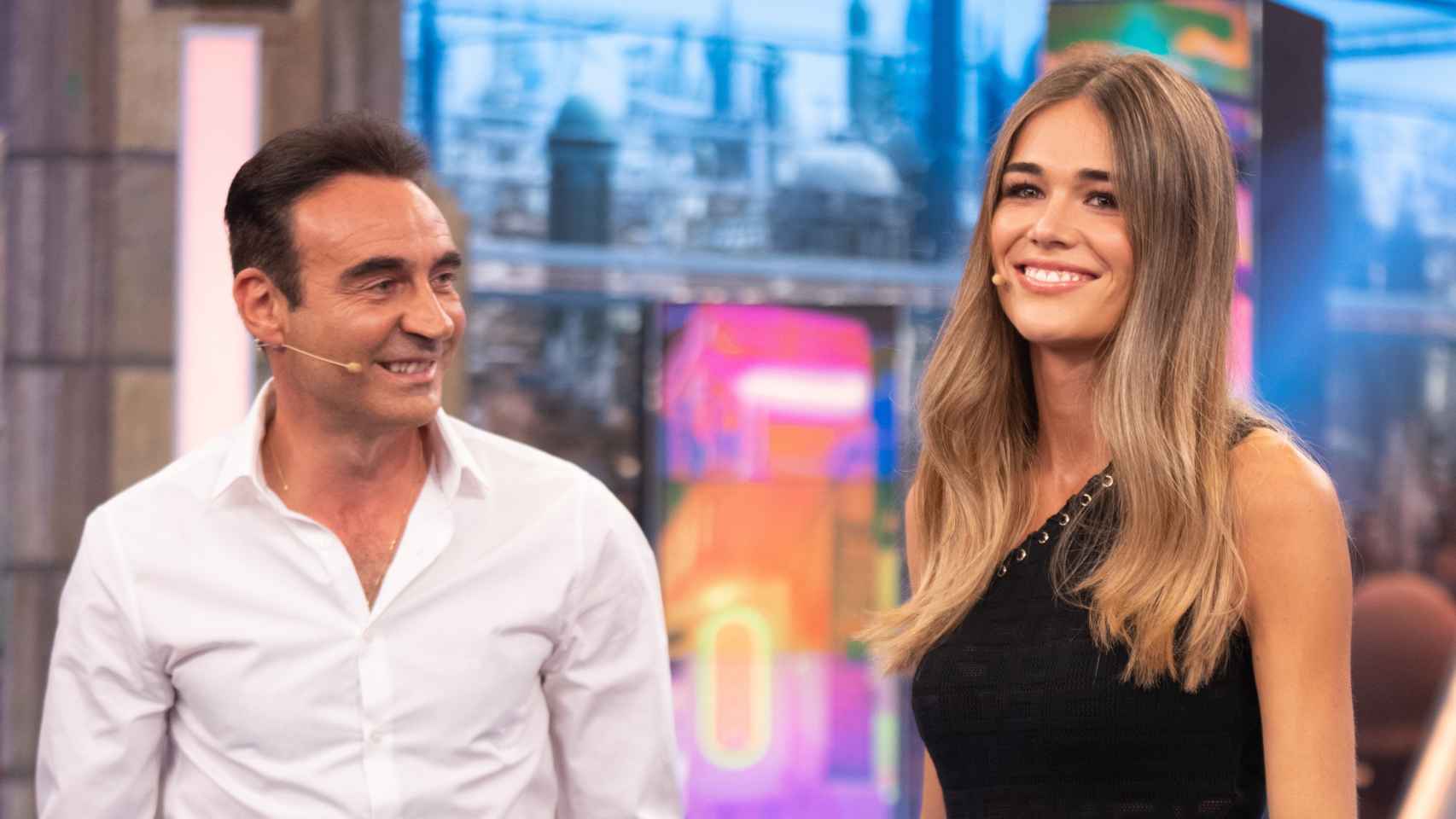 Enrique Ponce y Ana Soria durante su entrevista en 'El Hormiguero'.