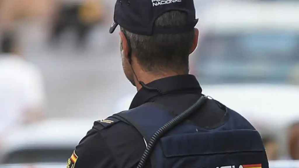 Agente de la Policía Nacional.