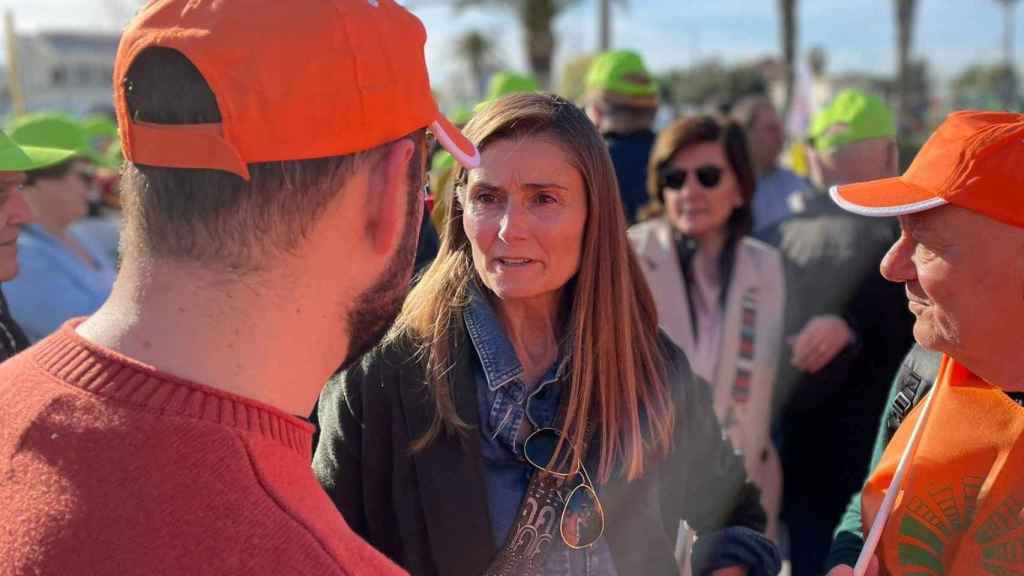 Cecilia Herrero, concejal de Vox en el Ayuntamiento de Valencia. EE