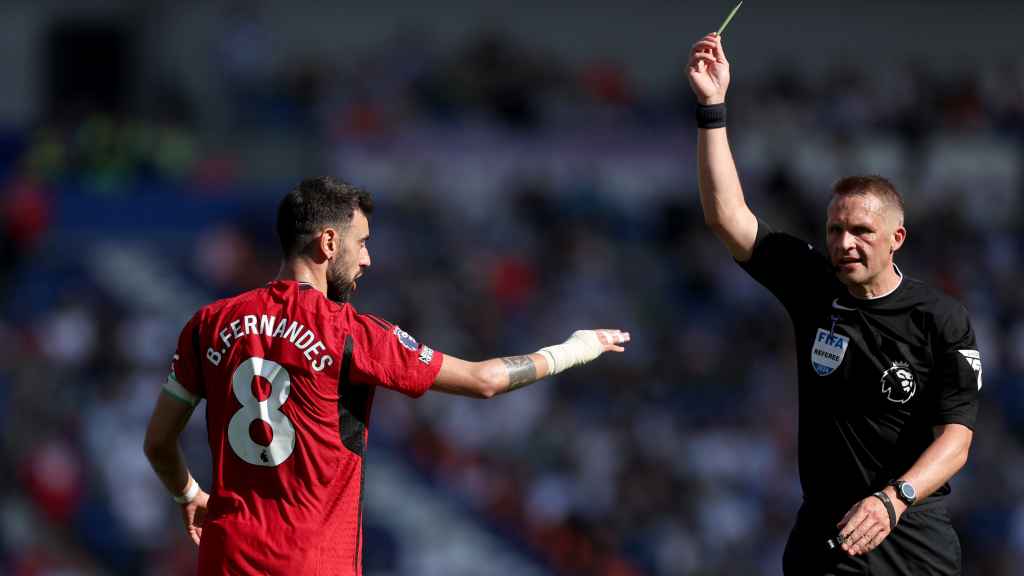Próximamente los árbitros podrán utilizar la tarjeta rosa en la Copa de América 2024
