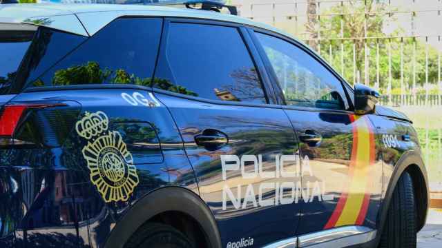 Dos años de prisión por robar en un hotel de Benidorm tras encerrar al vigilante y al recepcionista