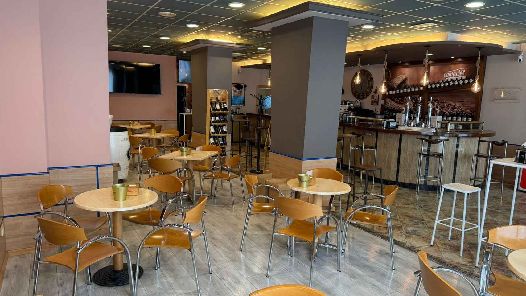 Cafetería D'Tres