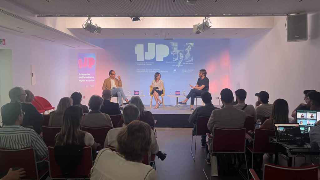 Mesa de debate de la I Jornada de Periodismo en el Centro Cultural La Malagueta