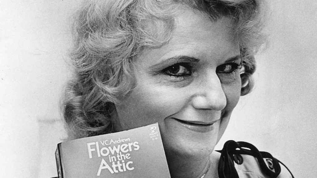 V. C. Andrews vive en Blackwater, no Faulkner