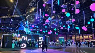 Uno de los espacios del evento de Nutanix.