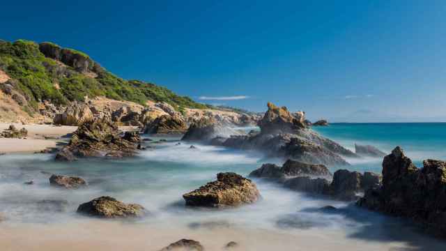 La playa de las piscinas naturales de Bolonia, en la provincia de Cádiz.