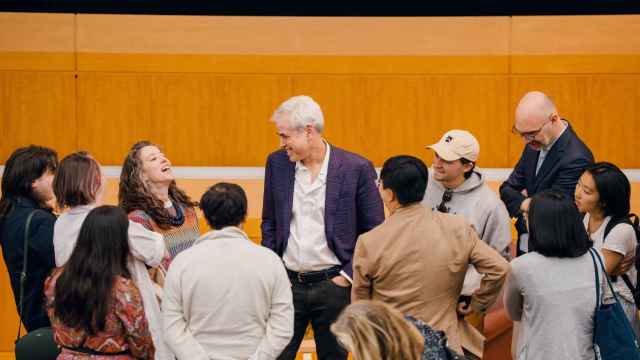 Jonathan Haidt en una clase con alumnos universitarios.