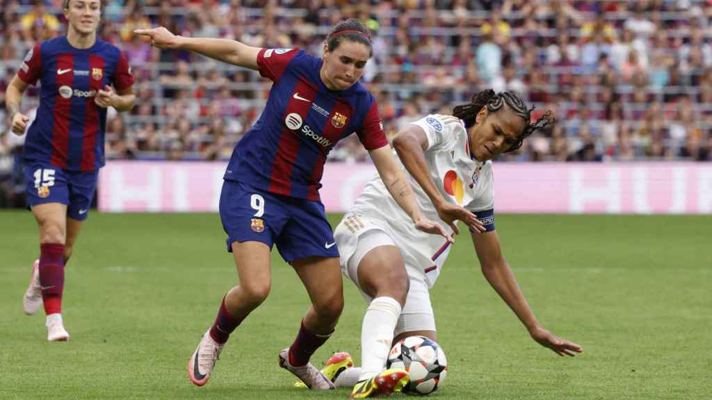Mariona Caldentey, ante Renard.