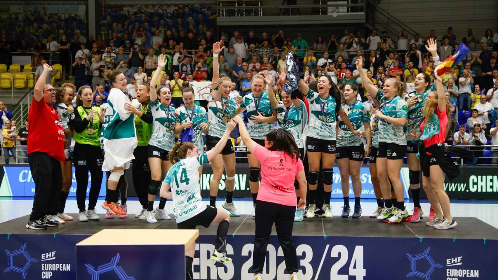 El Atticgo Elche en el podio.