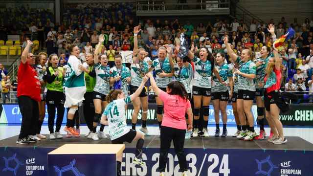 El Atticgo Elche en el podio.