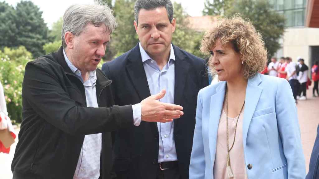 La cabeza de lista a las elecciones europeas del PP, Dolors Montserrat, visita Burgos junto al candidato a las elecciones europeas, Raúl de la Hoz